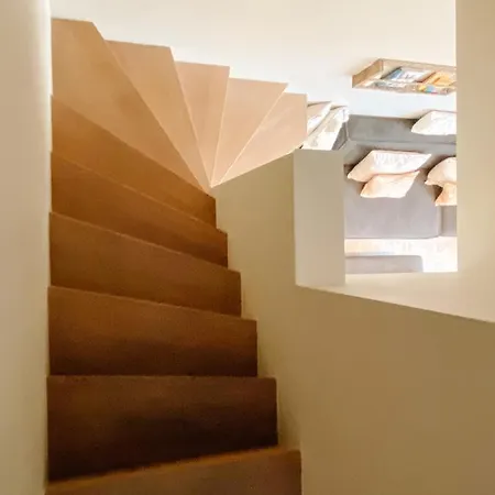 La Meremoi - Duplex With Balcony And Free Parking Apartament *